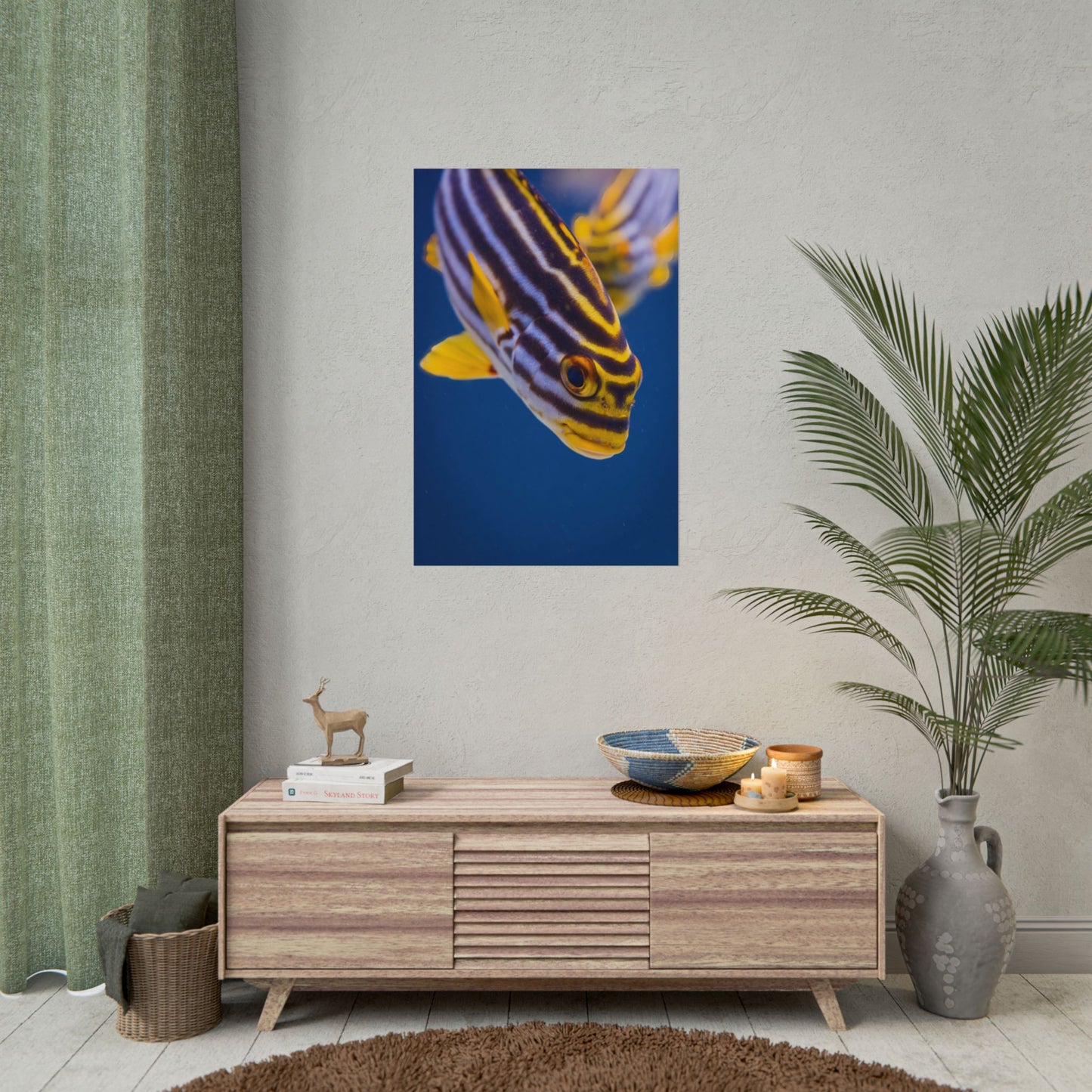 Tropical Sweetlips Fish Poster — Vibrant Marine Wall Art (Rolled Poster)