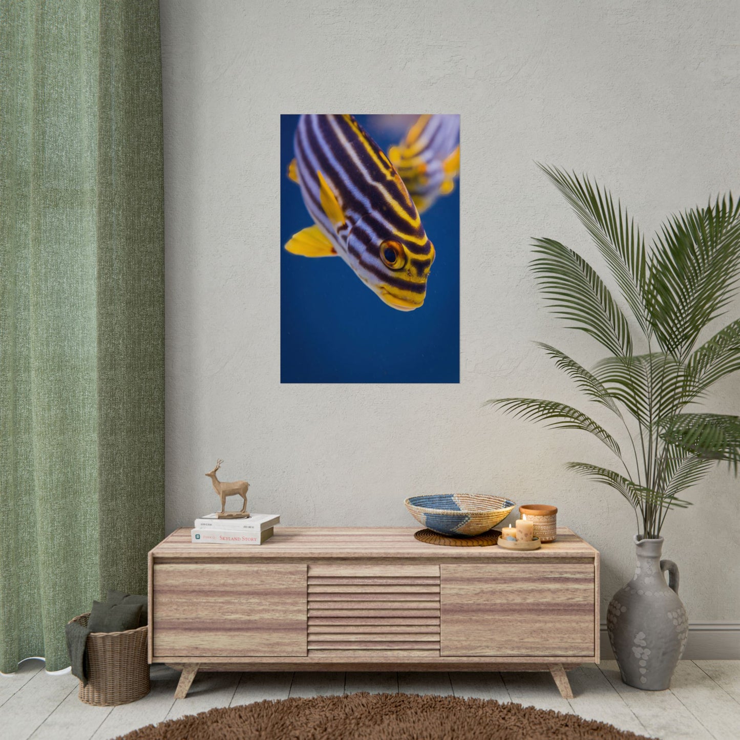 Tropical Sweetlips Fish Poster — Vibrant Marine Wall Art (Rolled Poster)