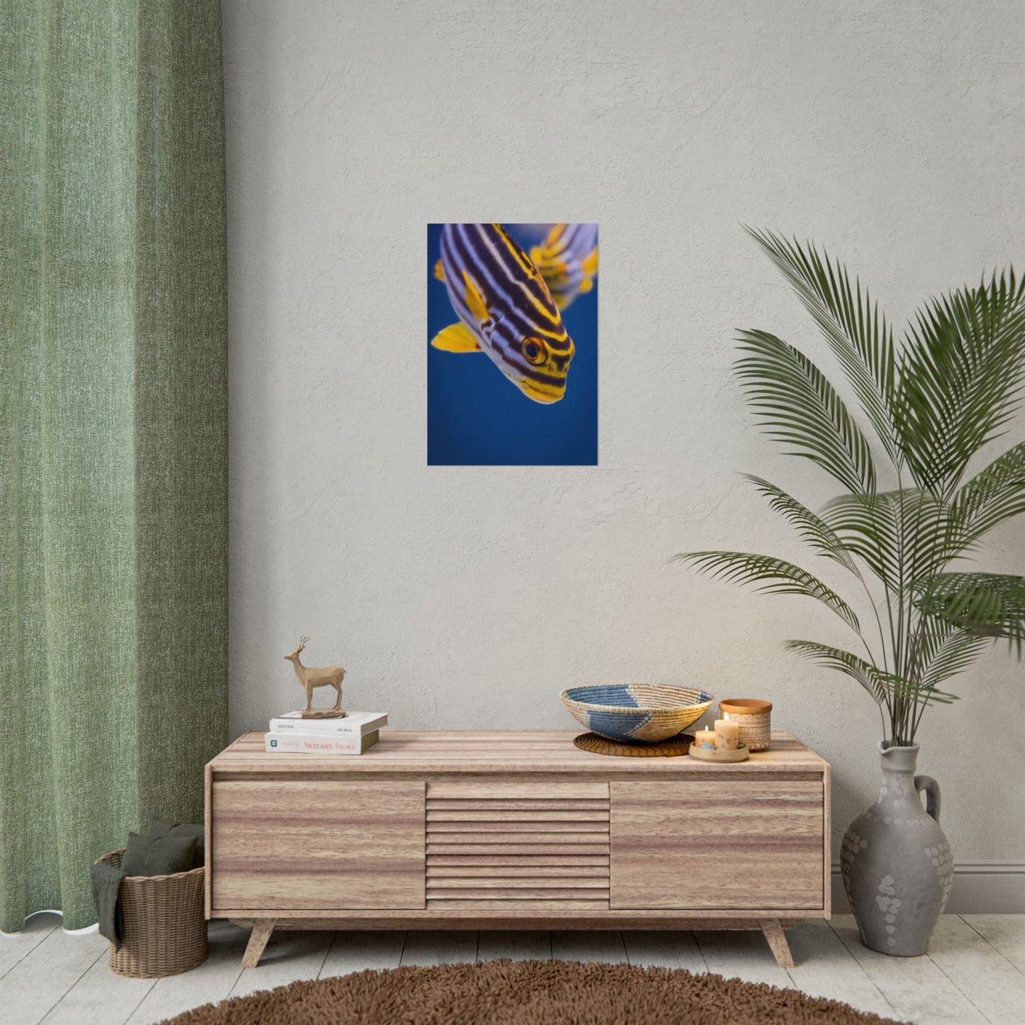Tropical Sweetlips Fish Poster — Vibrant Marine Wall Art (Rolled Poster)